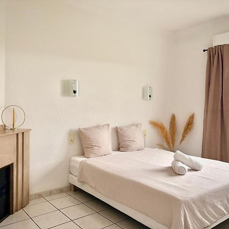 Appartement 3 Chambres Proche Centre Ville Carcassonne Buitenkant foto
